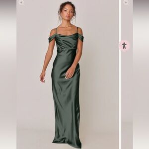 Elegant Green Off-Shoulder Dress